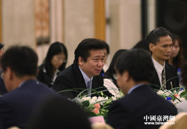 海協會常務副會長,經合會大陸方面召集人鄭立中發表講話
